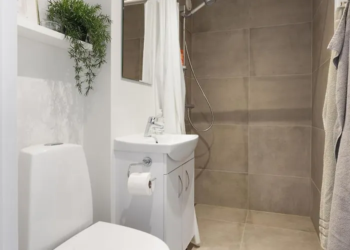 Daire Bright And In *