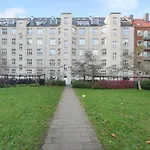 Bright And In * Kopenhag
