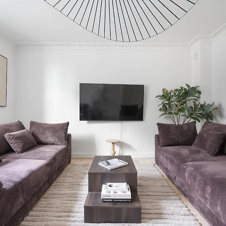 Apartamento Bright And In *